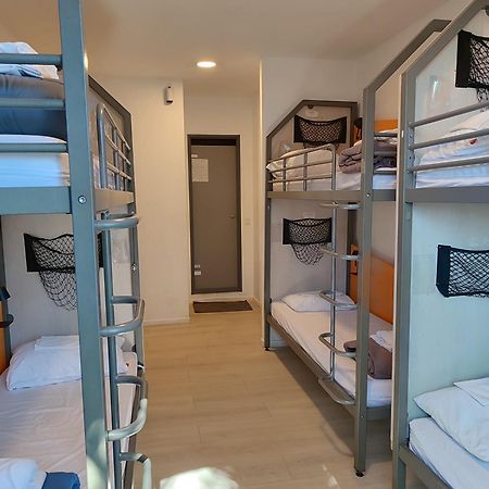 Auberge De Jeunesse Hi Nice Les Camelias المظهر الخارجي الصورة