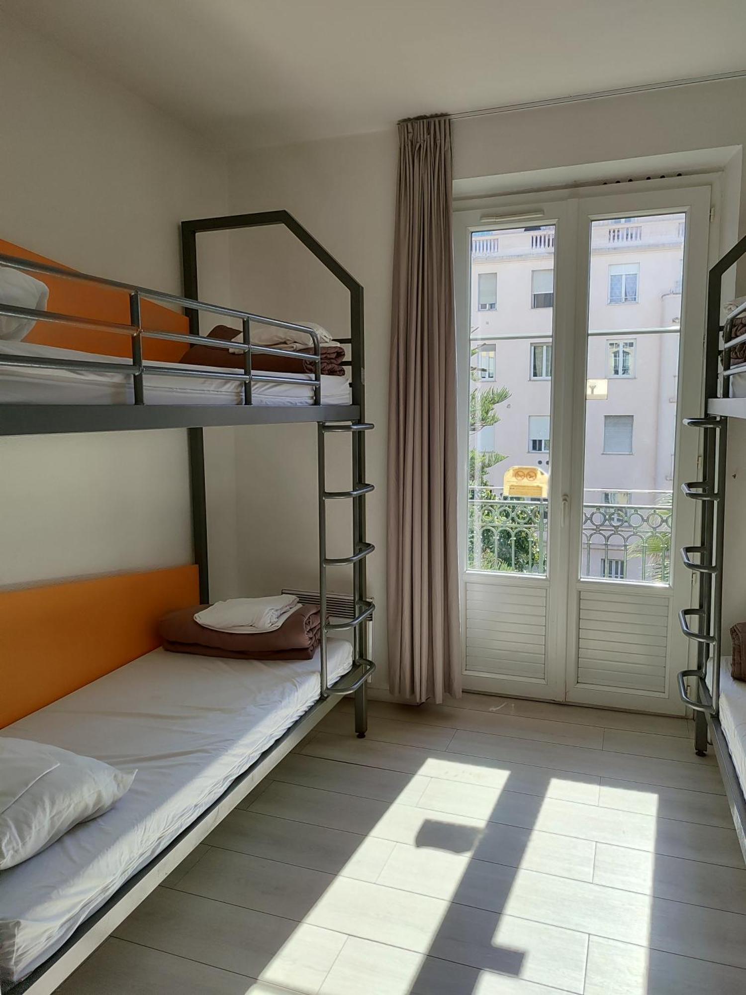 Auberge De Jeunesse Hi Nice Les Camelias المظهر الخارجي الصورة